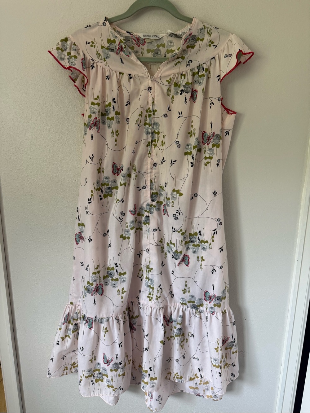 Vintage Saks Fifth Avenue Butterfly Floral Nightgown Blush Pale Pink 8